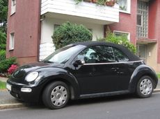 VW New Beetle.JPG